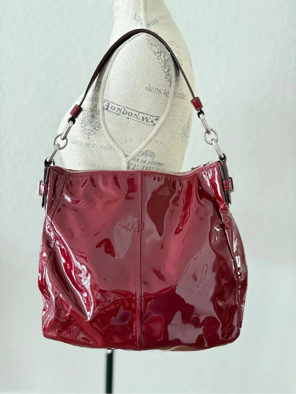COACH Chelsea F17861 Crimson Red Patent Leather Shoulder Bag Silver Hardware